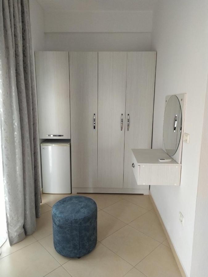 Apartments Villa Juvenito Saranda Extérieur photo