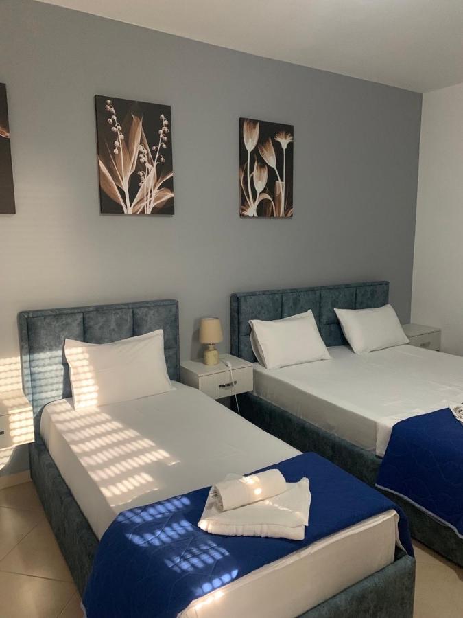 Apartments Villa Juvenito Saranda Extérieur photo